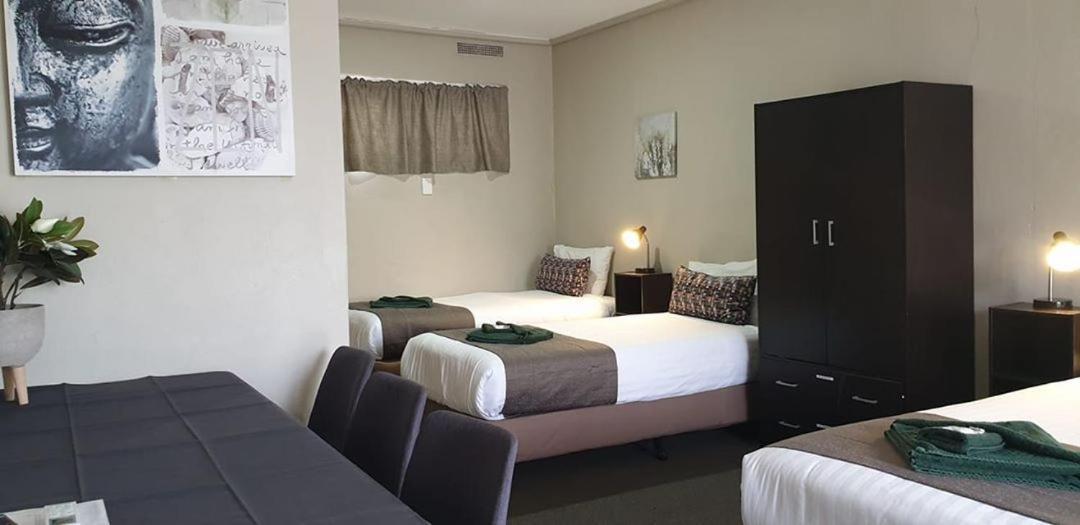 Smerdon Lodge Motel Horsham Kültér fotó